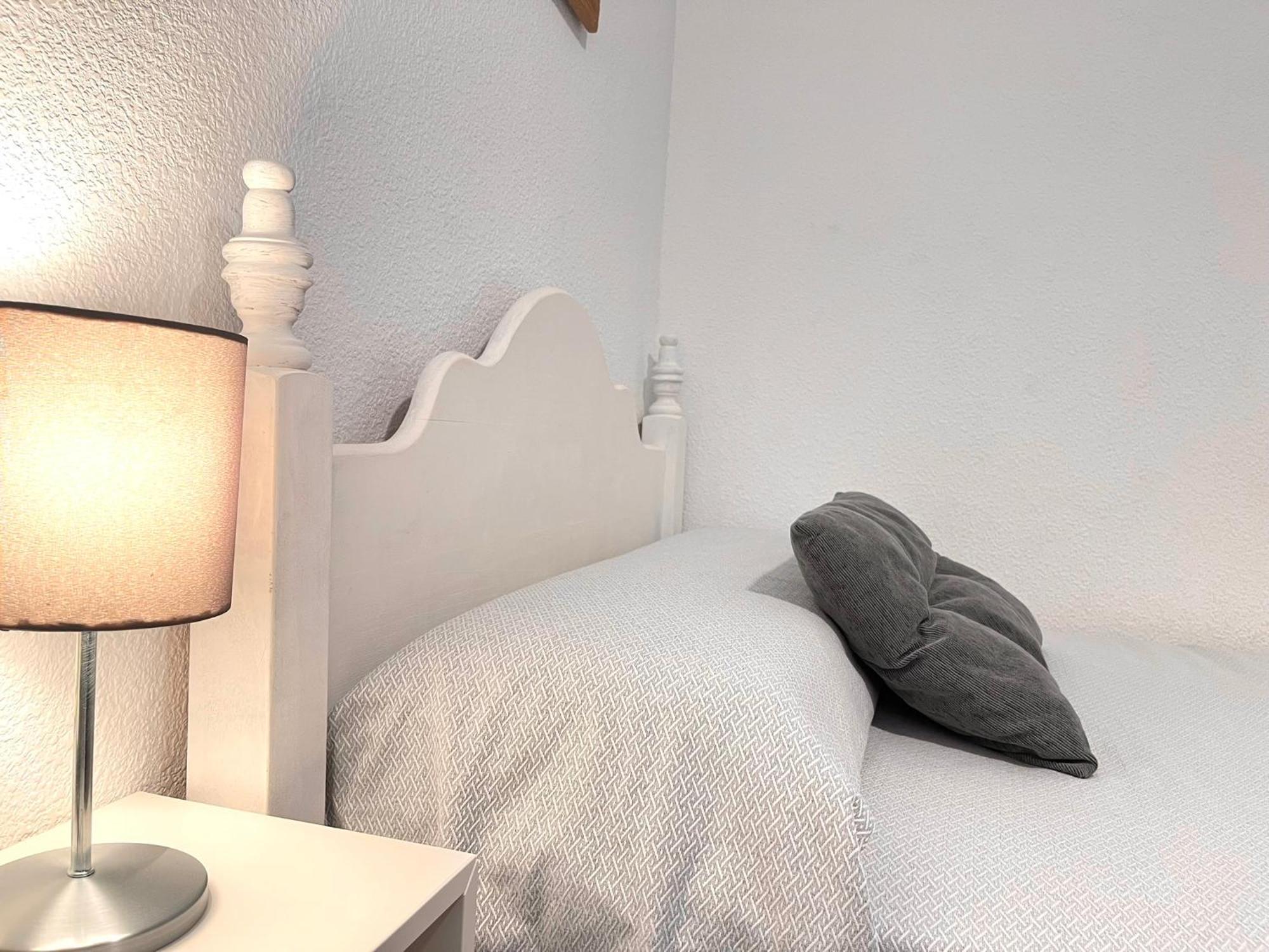 Apartamento El Cachalote Feliz 1ª Línea De Playa La Rábita